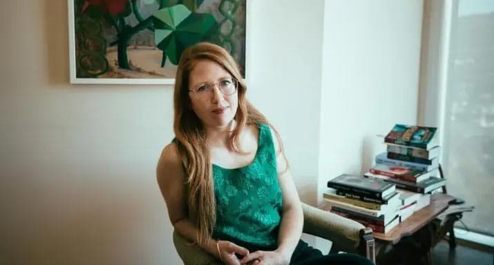 Claire Mabey: The Raven's Eye Runaways